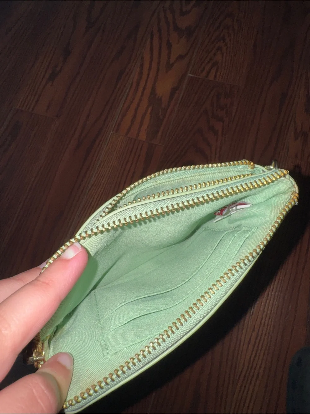 N/A compact wristlet
